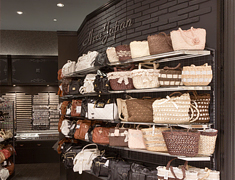 Accejapan Q's MALL店